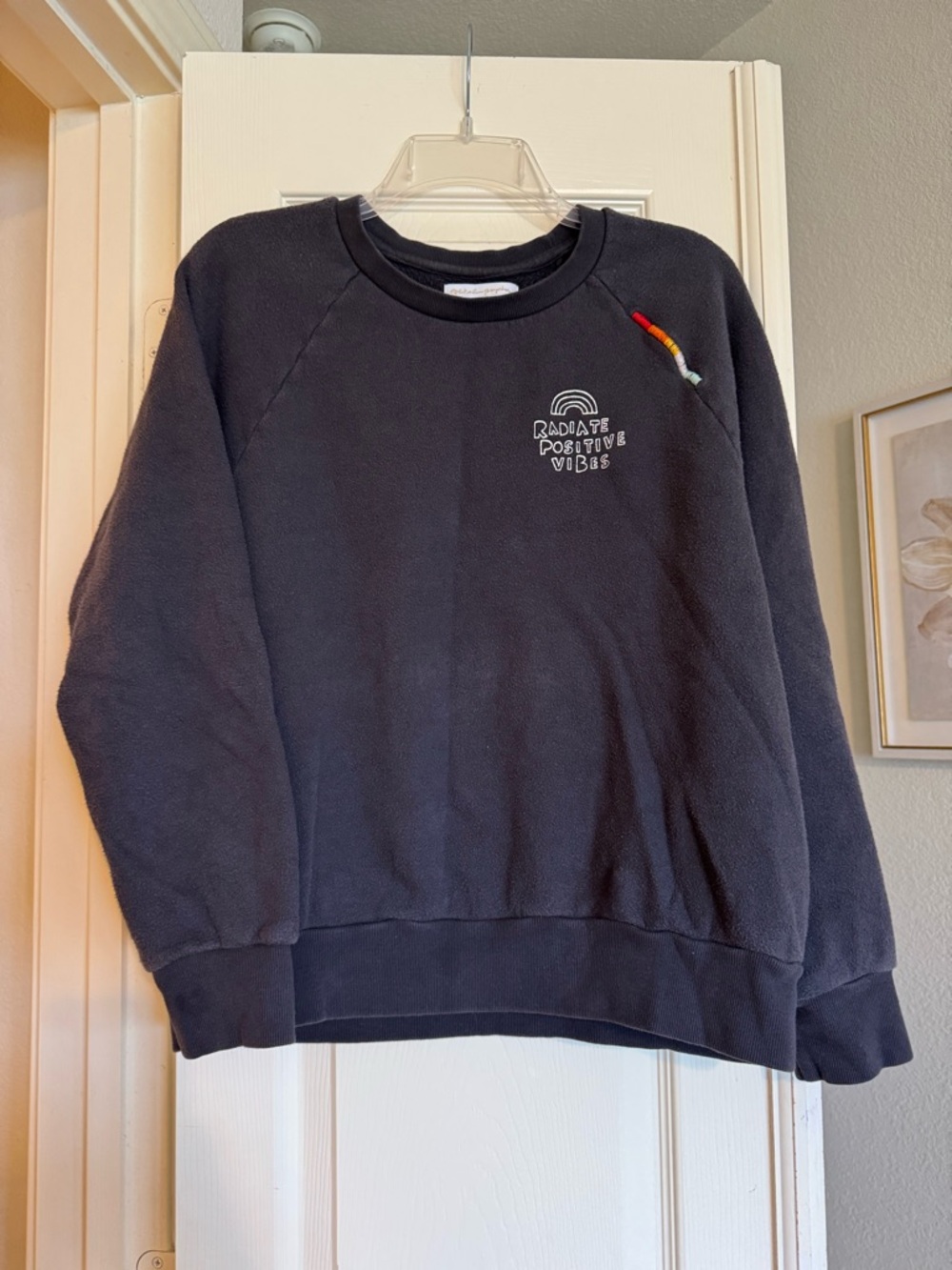 Spiritual Gangster Black 'Radiate Positive Vibes' Crewneck Sweatshirt